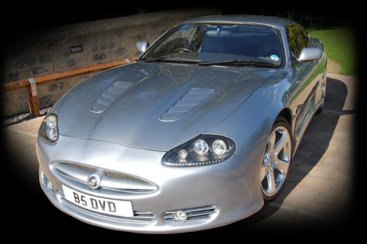 Jaguar XK8 XKR bonnet vents