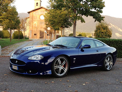 Jaguar body styling XK8 kit in Italy